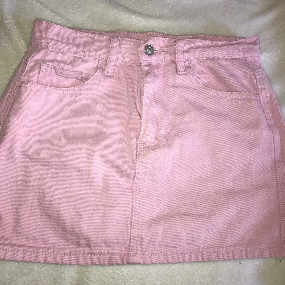 💕💖forever 21 pink mini skirt💖💕